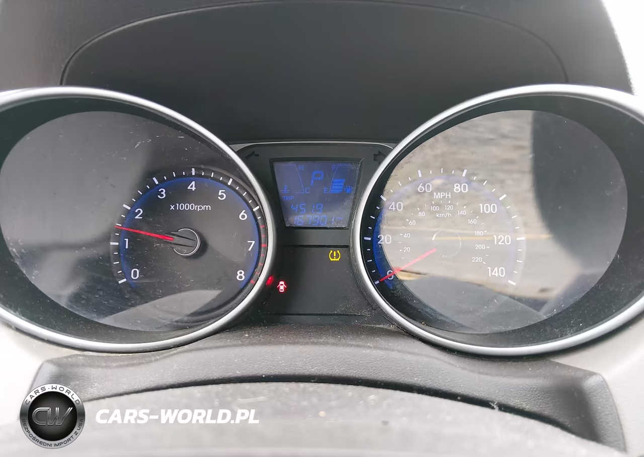 2011 Hyundai Tucson Gls VIN:KM8JU3AC2BU243660 - 7