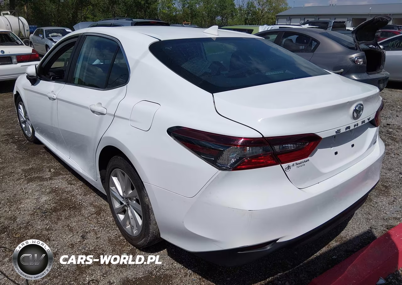 2023 Toyota Camry Le VIN:4T1C11AK7PU136186 - 3
