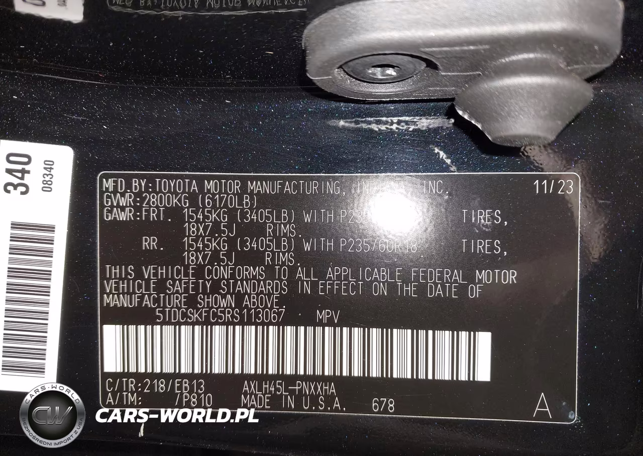 2024 Toyota Sienna Le-Limited-Platinum-Woodland Edition-Xle-Xse VIN:5TDCSKFC5RS113067 - 9