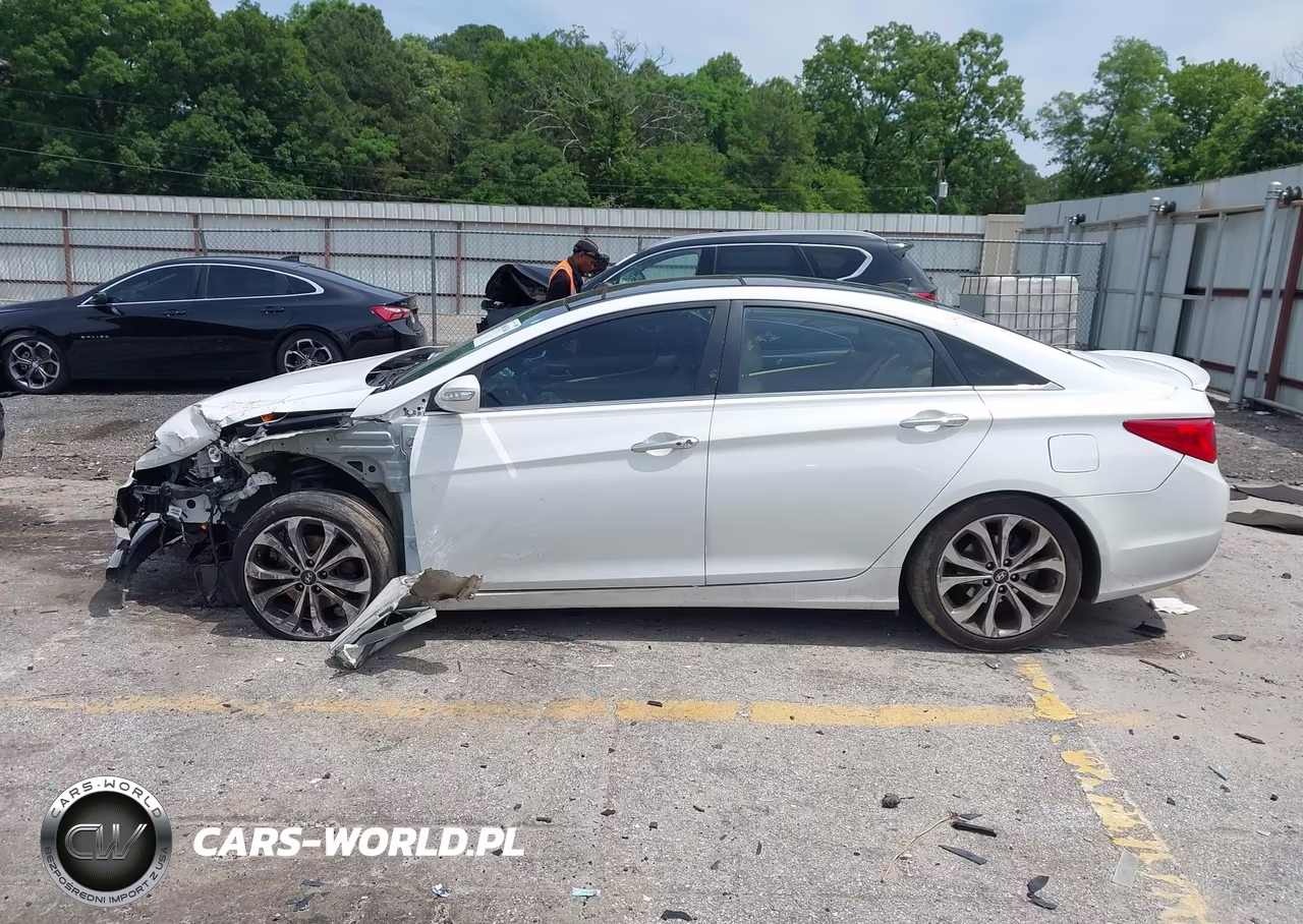 2013 Hyundai Sonata Limited 2.0T VIN:5NPEC4AB4DH685634 - 14