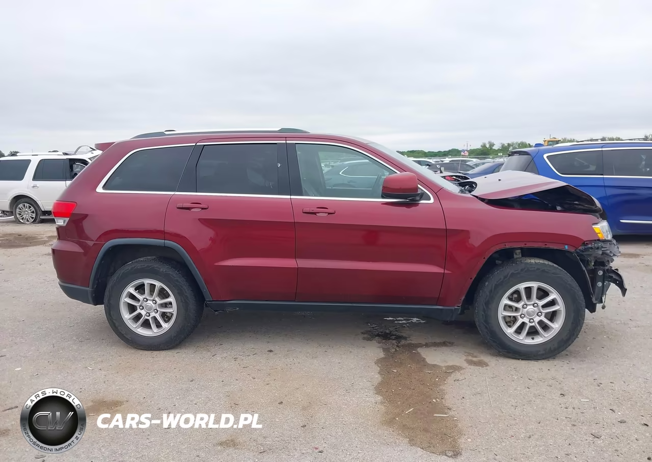 2018 Jeep Grand Cherokee Laredo E 4X2 VIN:1C4RJEAG1JC169182 - 13