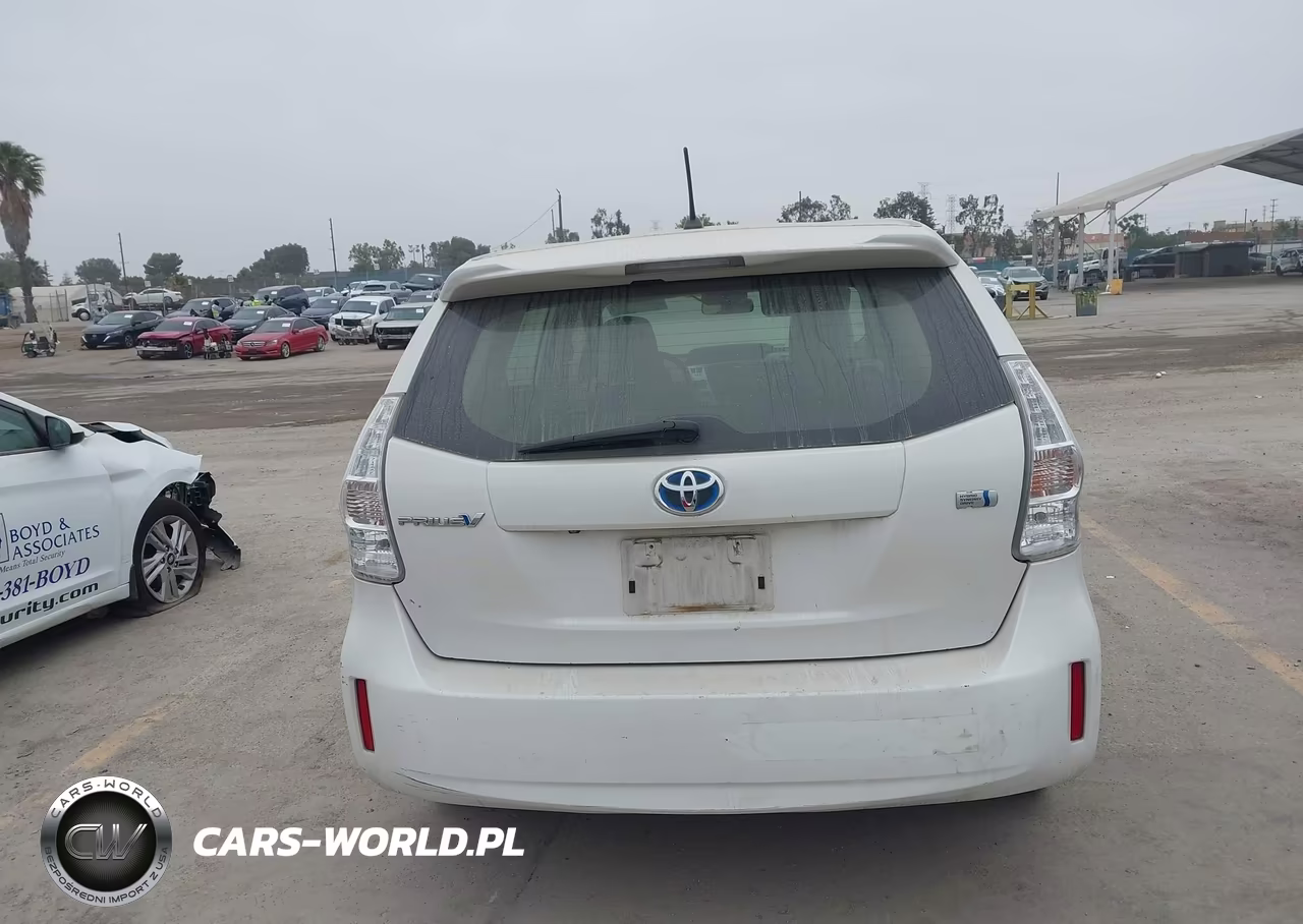 2014 Toyota Prius V Five-Three-Two VIN:JTDZN3EU0E3334041 - 18