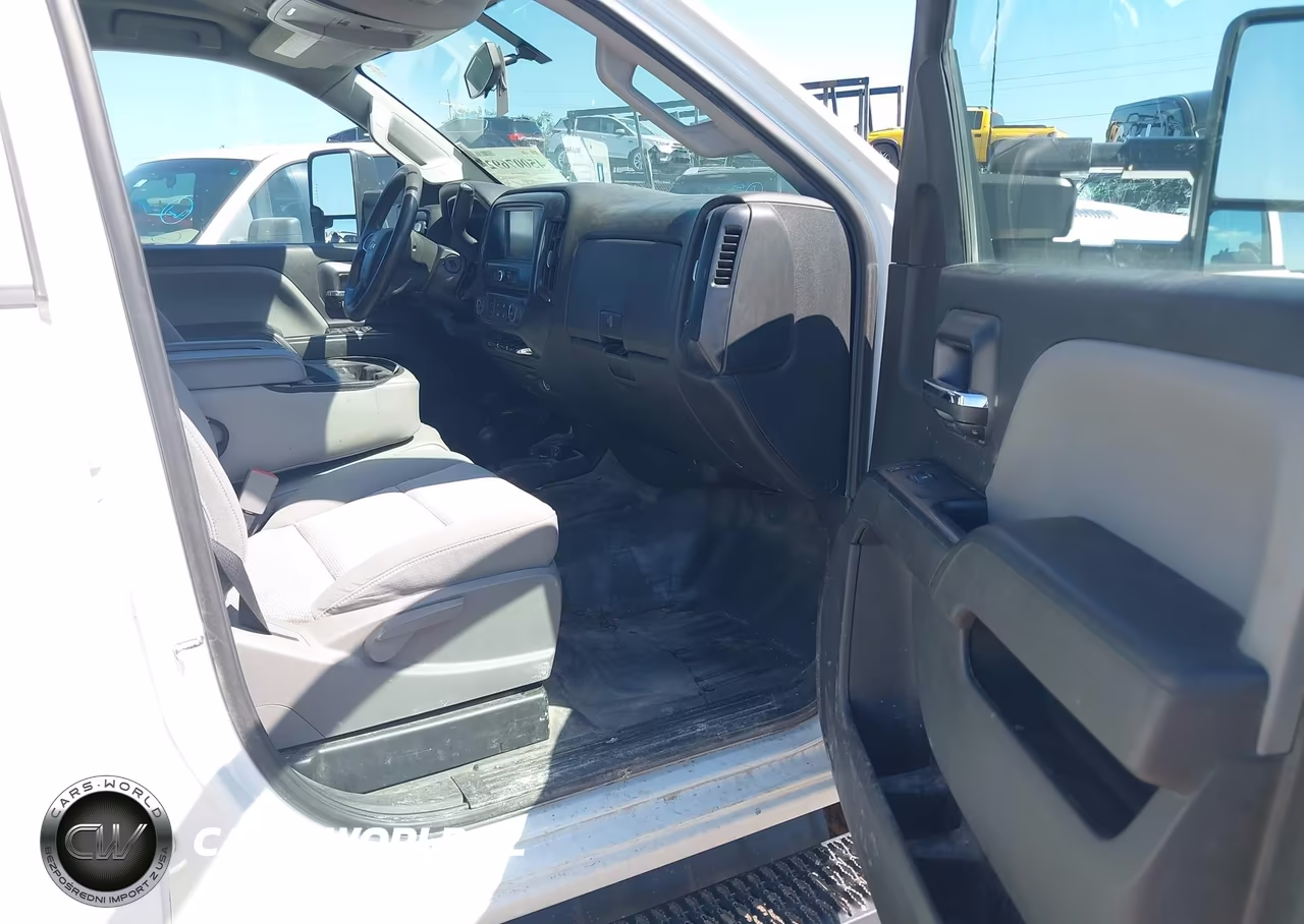 2019 Chevrolet Silverado 2500Hd Wt VIN:1GC1KREY1KF241549 - 5