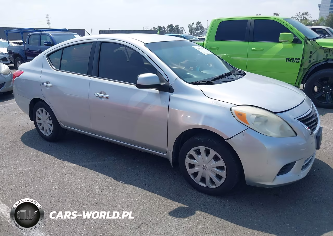2012 Nissan Versa 1.6 Sv