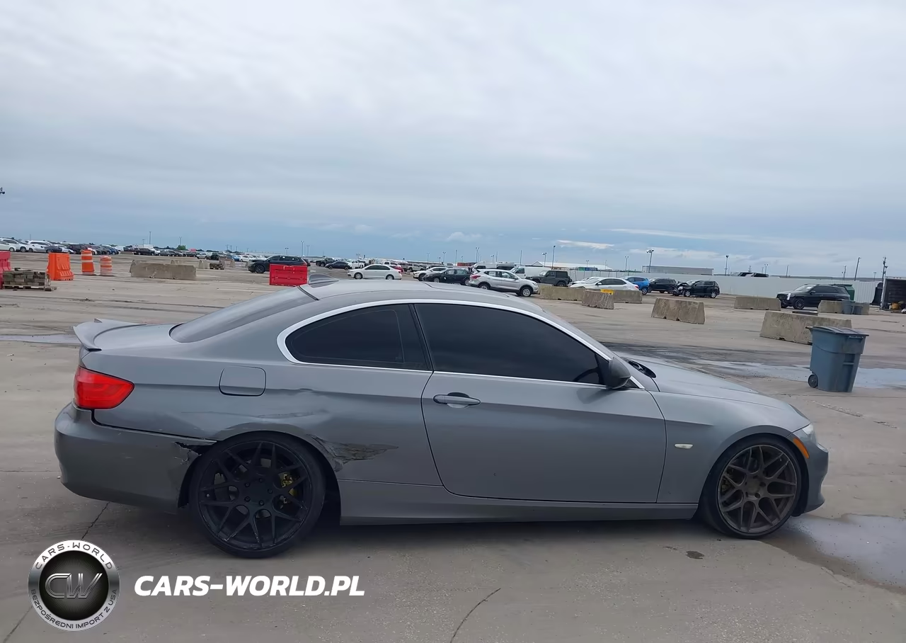 BMW 328I VIN:WBAKE3C57CE769523 - 13