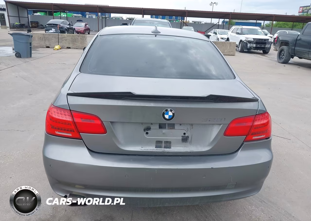 BMW 328I VIN:WBAKE3C57CE769523 - 16