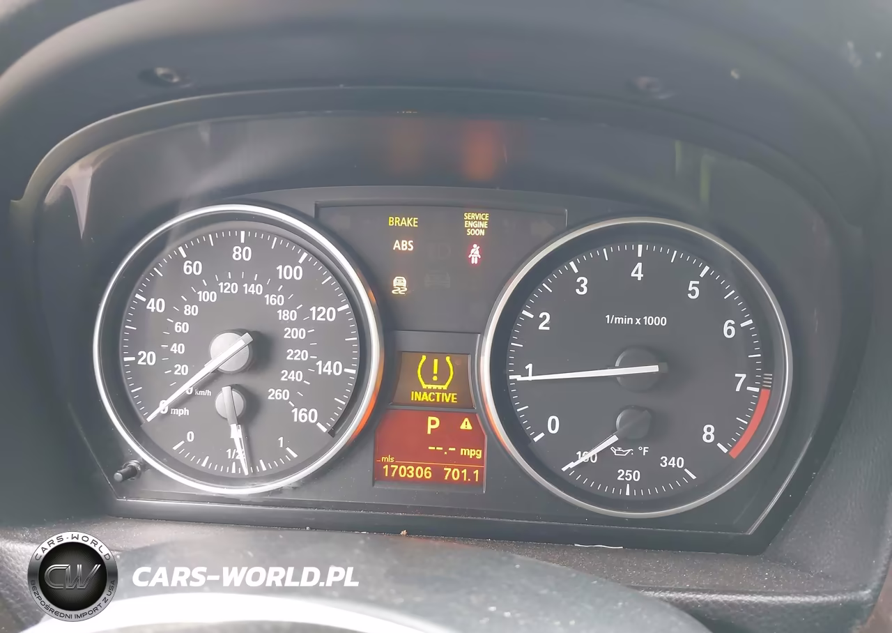 BMW 328I VIN:WBAKE3C57CE769523 - 7