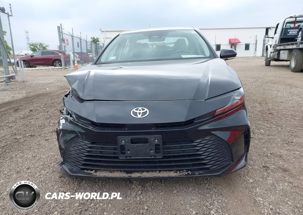 2025 Toyota Camry Le VIN:4T1DBADK1SU011108 - 12