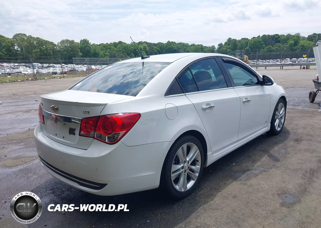 2013 Chevrolet Cruze Ltz VIN:1G1PG5SB1D7121681 - 4
