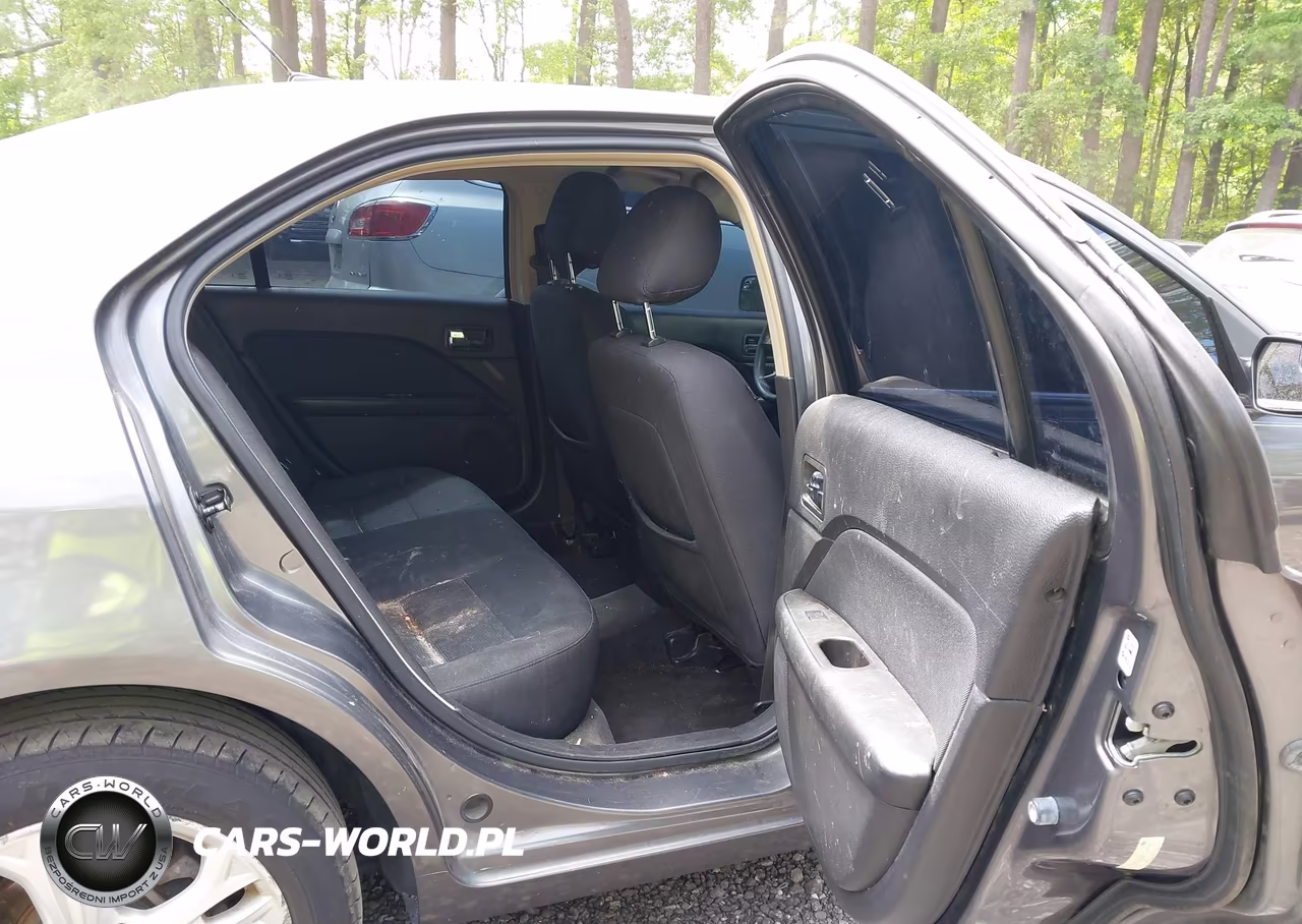 2012 Ford Fusion Se VIN:3FAHP0HG1CR360663 - 8