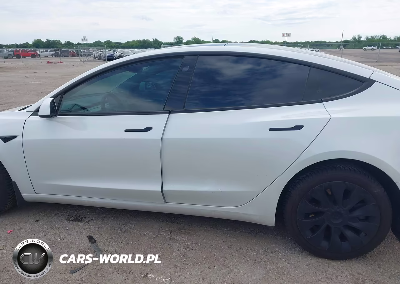 2021 Tesla Model 3 Standard Range Plus Rear-Wheel Drive VIN:5YJ3E1EA8MF093959 - 14