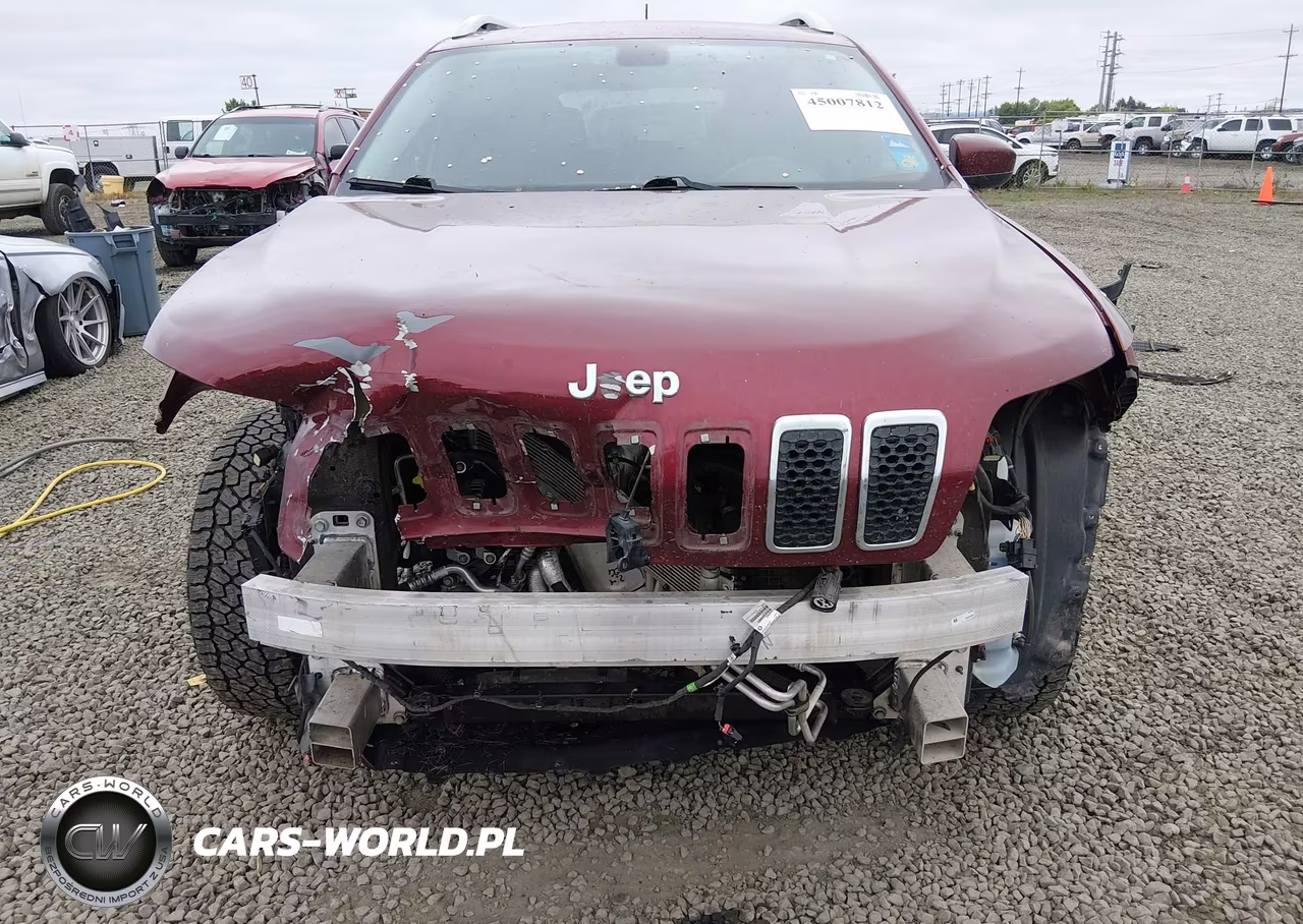2019 Jeep Cherokee Latitude 4X4 VIN:1C4PJMCB6KD232002 - 6