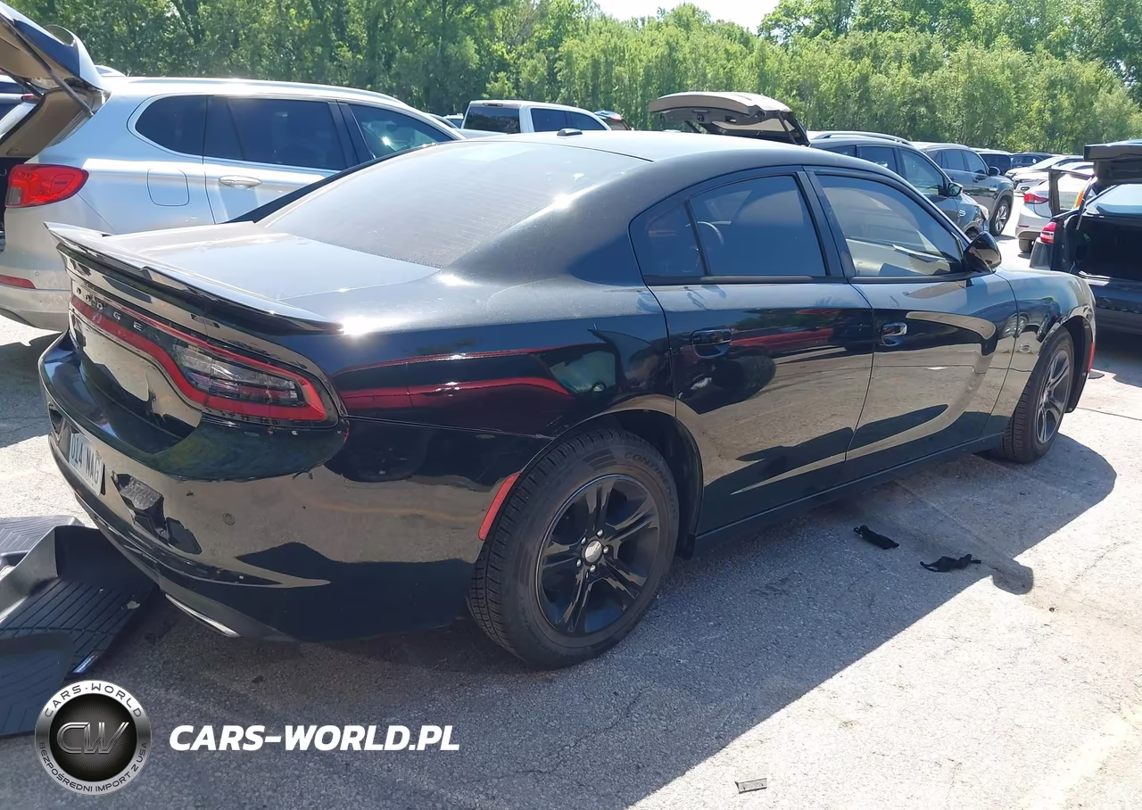 2015 Dodge Charger Se VIN:2C3CDXBG1FH812579 - 4