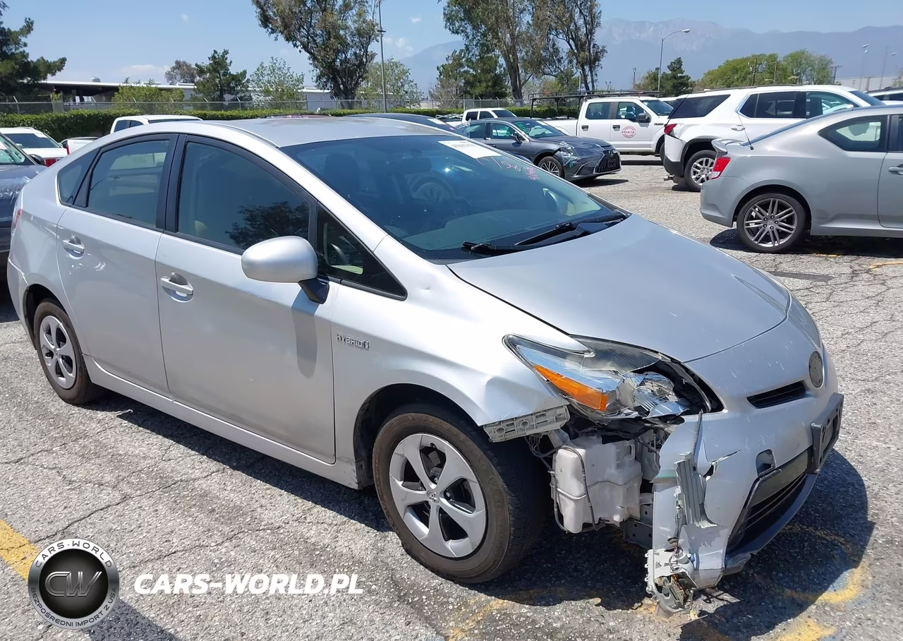 2014 Toyota Prius Two