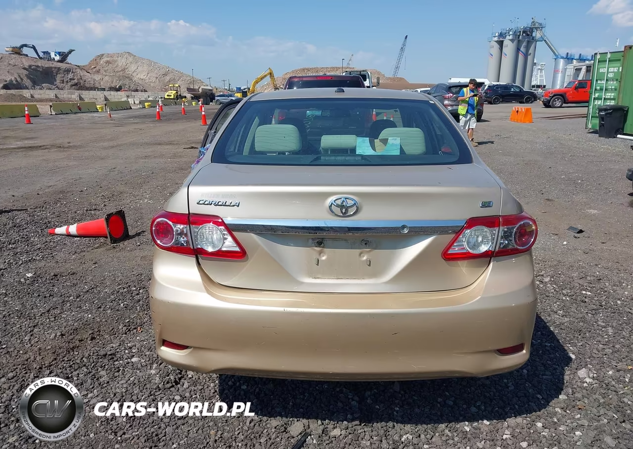 2013 Toyota Corolla Le VIN:5YFBU4EE0DP214328 - 16