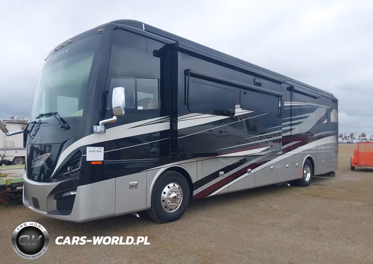 2023 Freightliner Chassis Xc VIN:4UZACHFE7PCUL7608 - 2