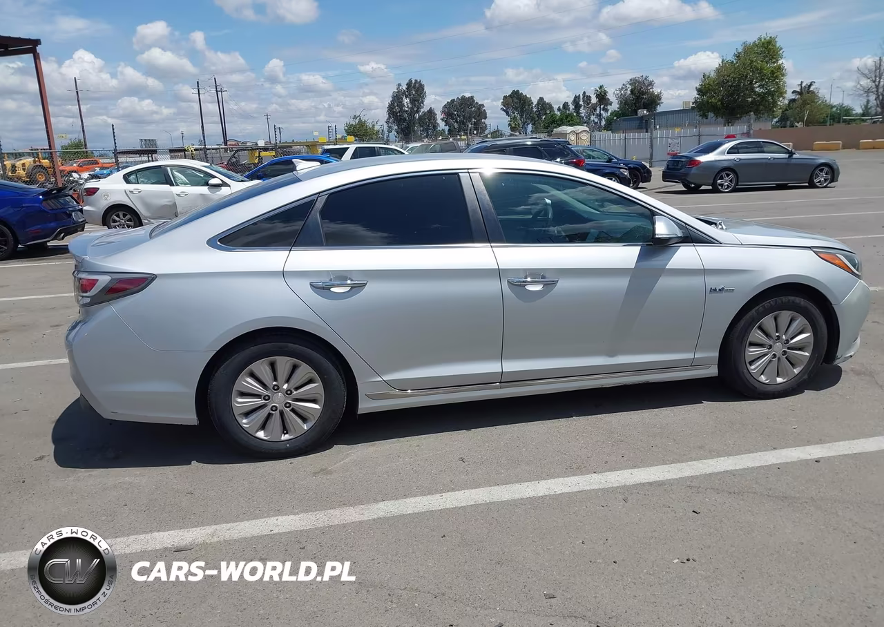 2017 Hyundai Sonata Hybrid Se VIN:KMHE24L14HA059209 - 13