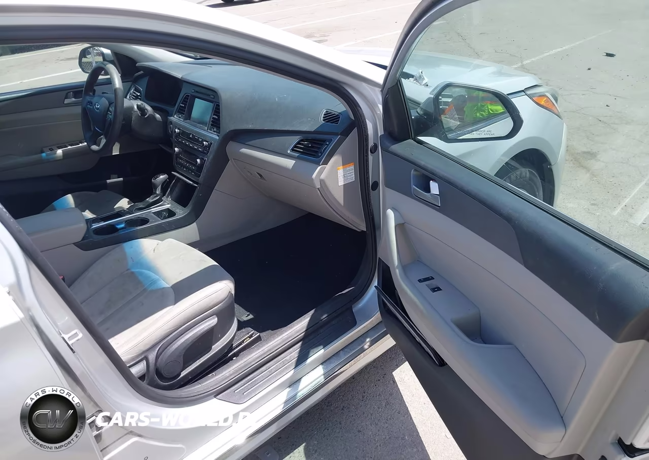 2017 Hyundai Sonata Hybrid Se VIN:KMHE24L14HA059209 - 5