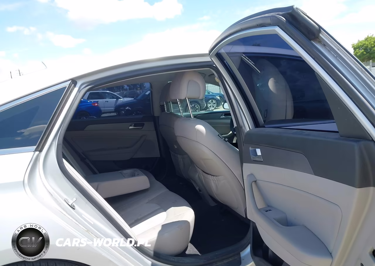 2017 Hyundai Sonata Hybrid Se VIN:KMHE24L14HA059209 - 8