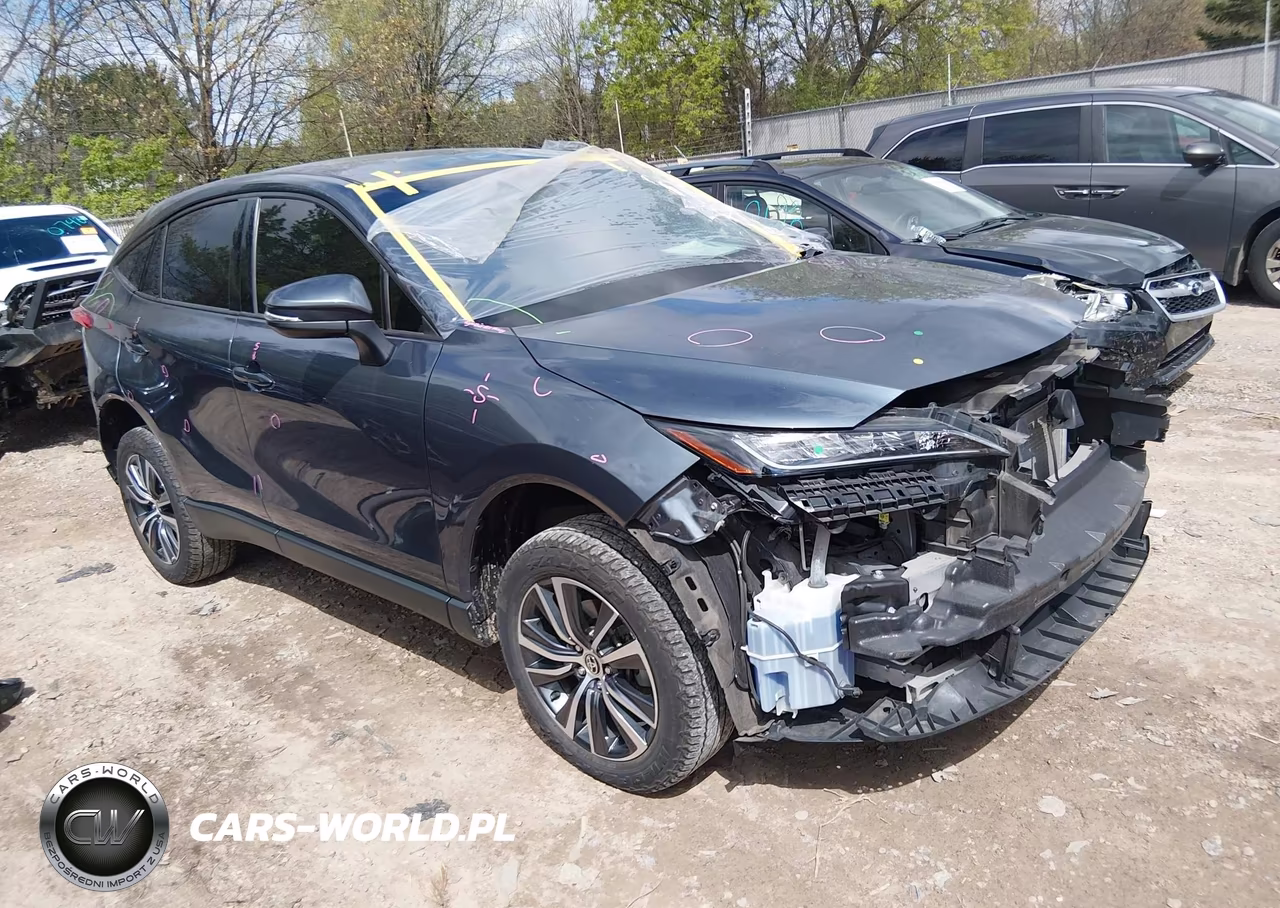 2022 Toyota Venza Le – zdjęcie 1 z 22