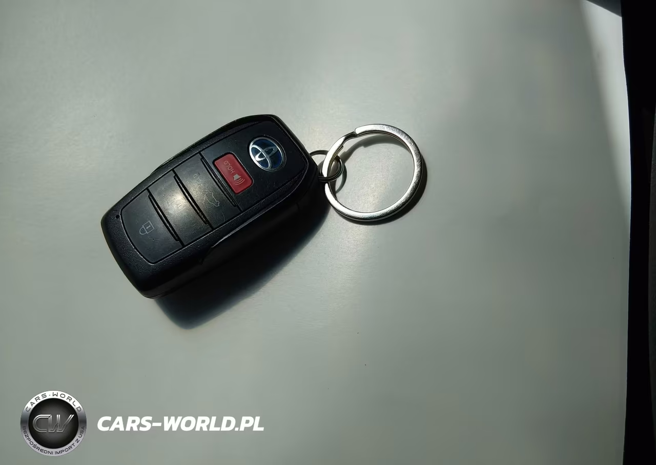 2022 Toyota Venza Le VIN:JTEAAAAH1NJ091515 - 11