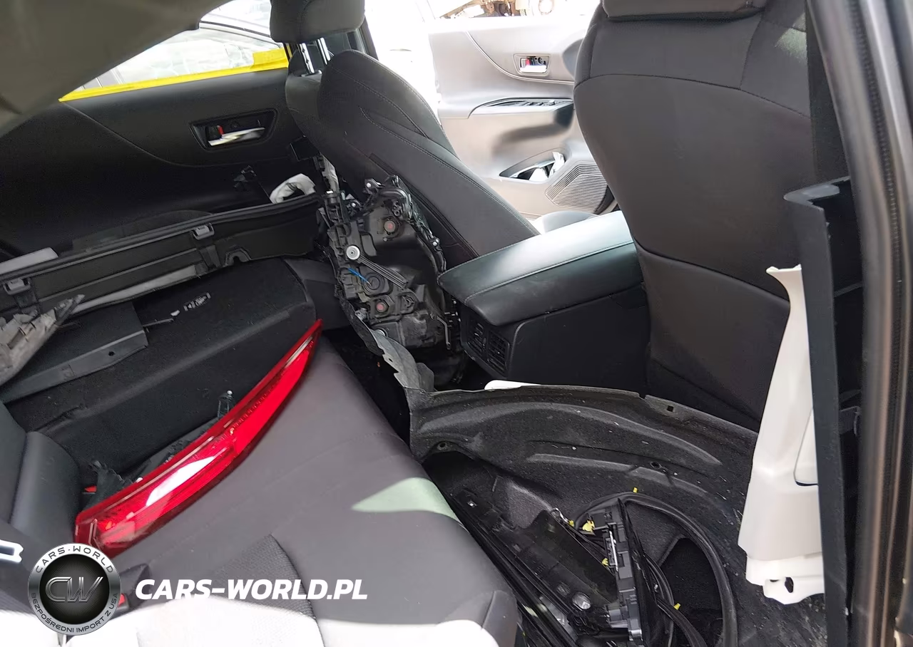 2022 Toyota Venza Le VIN:JTEAAAAH1NJ091515 - 12