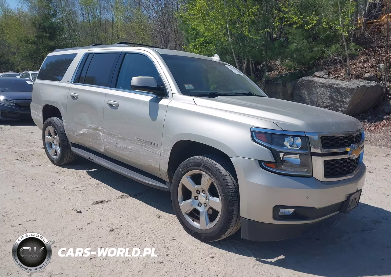2017 Chevrolet Suburban Lt – zdjęcie 1 z 16