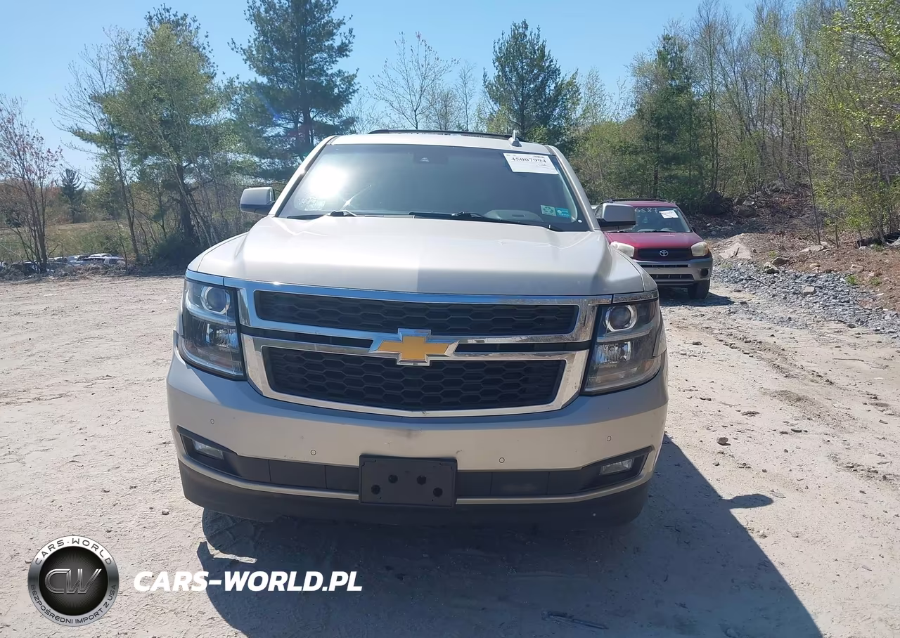 2017 Chevrolet Suburban Lt VIN:1GNSKHKC8HR170372 - 12