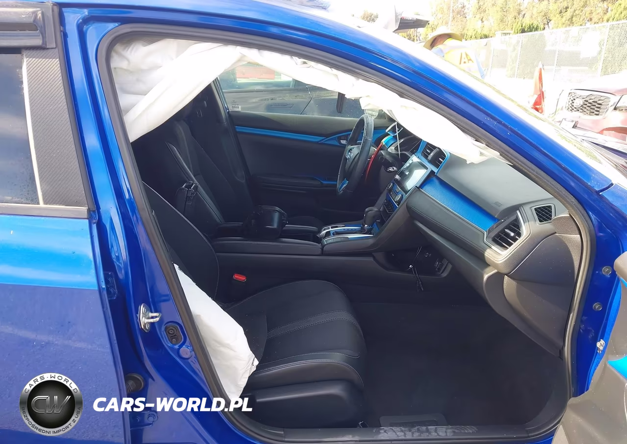 2019 Honda Civic Sport VIN:2HGFC2F87KH520528 - 5