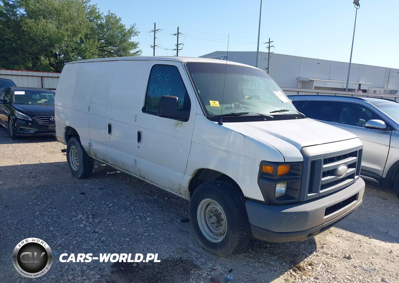 2014 Ford E-250 Commercial – zdjęcie 1 z 13