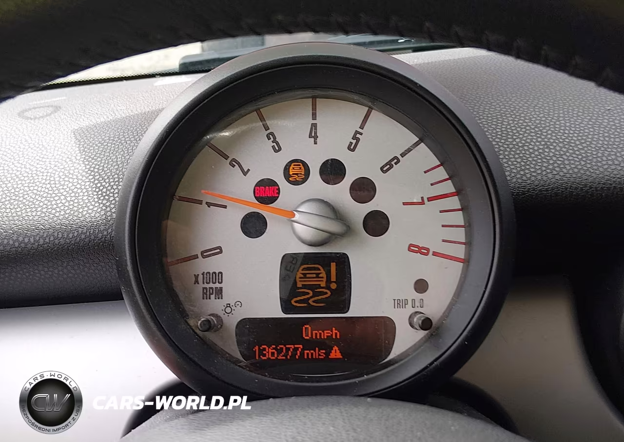2011 Mini Cooper VIN:WMWSU3C55BT183030 - 7