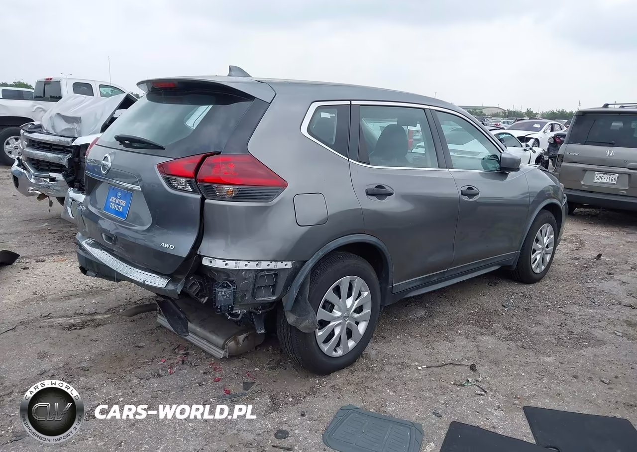 2018 Nissan Rogue S VIN:KNMAT2MV0JP541958 - 4