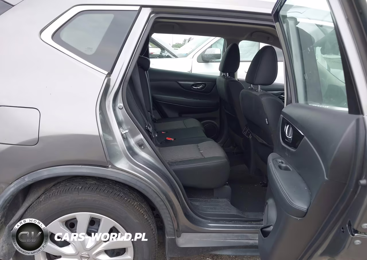 2018 Nissan Rogue S VIN:KNMAT2MV0JP541958 - 8