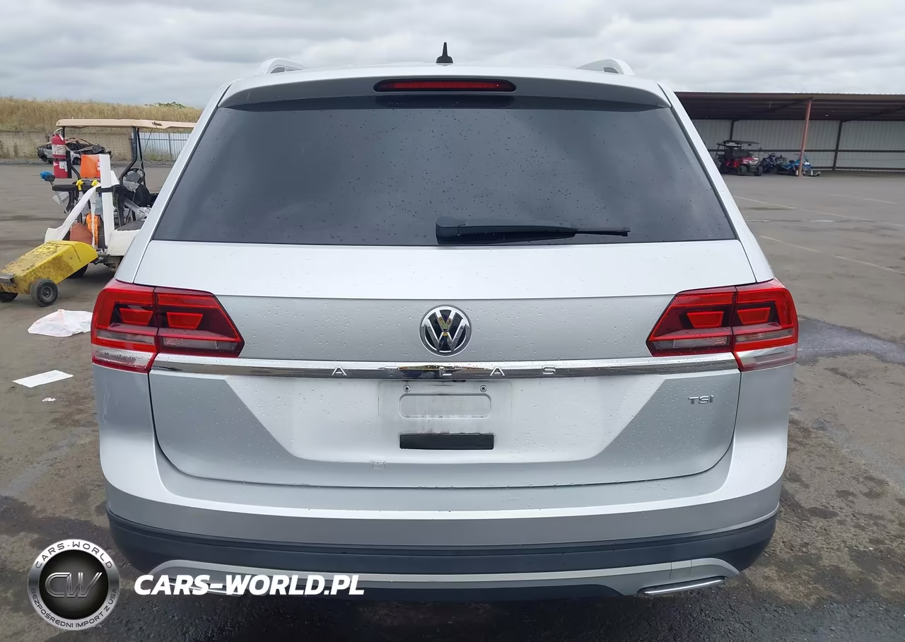 2018 Volkswagen Atlas 2.0T S VIN:1V2AP2CA5JC542810 - 17