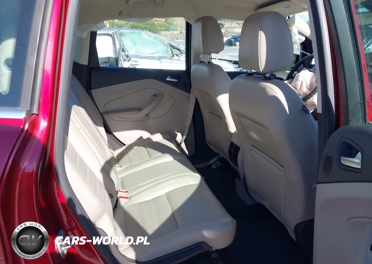 2017 Ford C-Max Energi Titanium VIN:1FADP5FU3HL103787 - 8