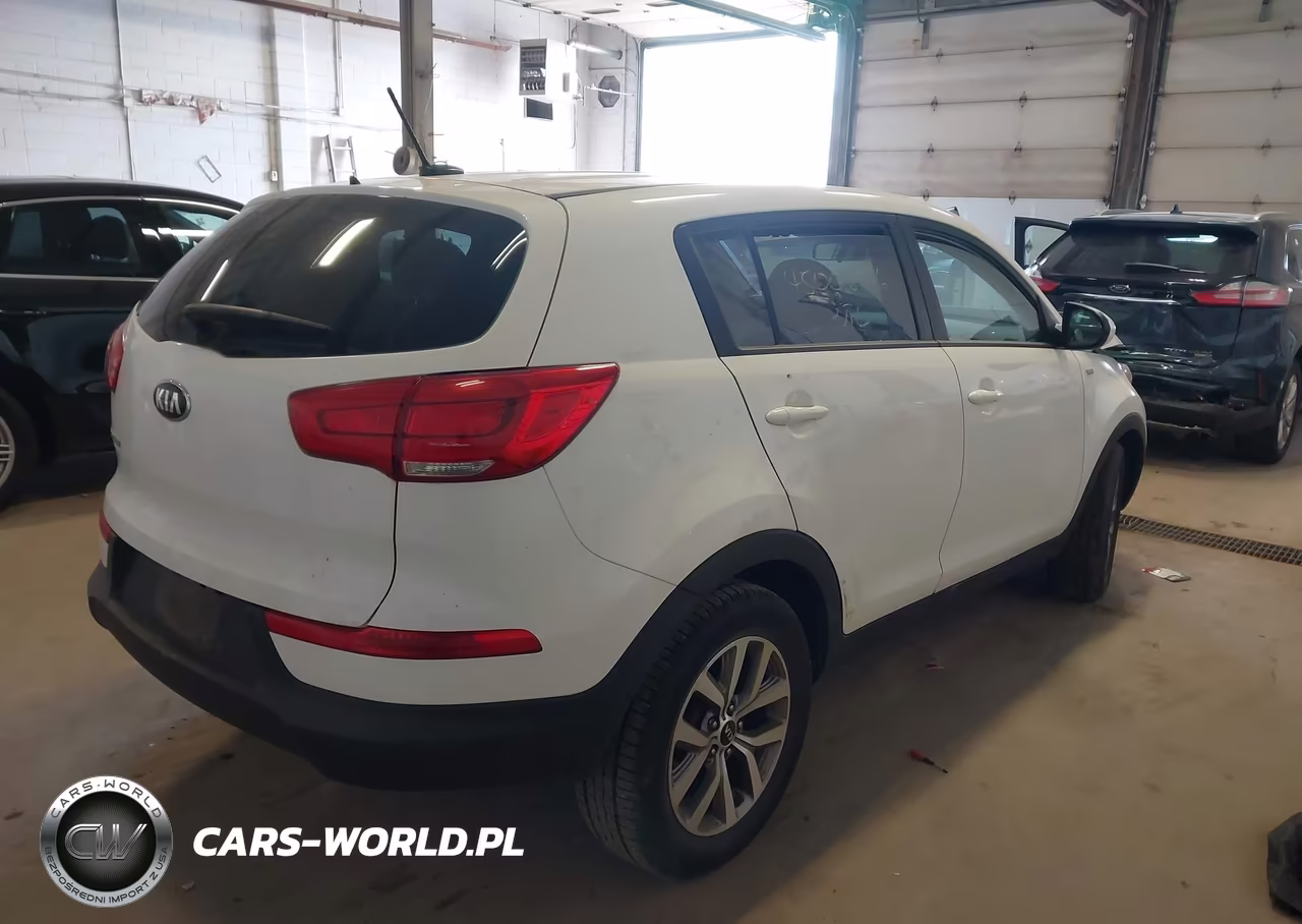 2016 Kia Sportage Lx VIN:KNDPBCAC4G7875828 - 4