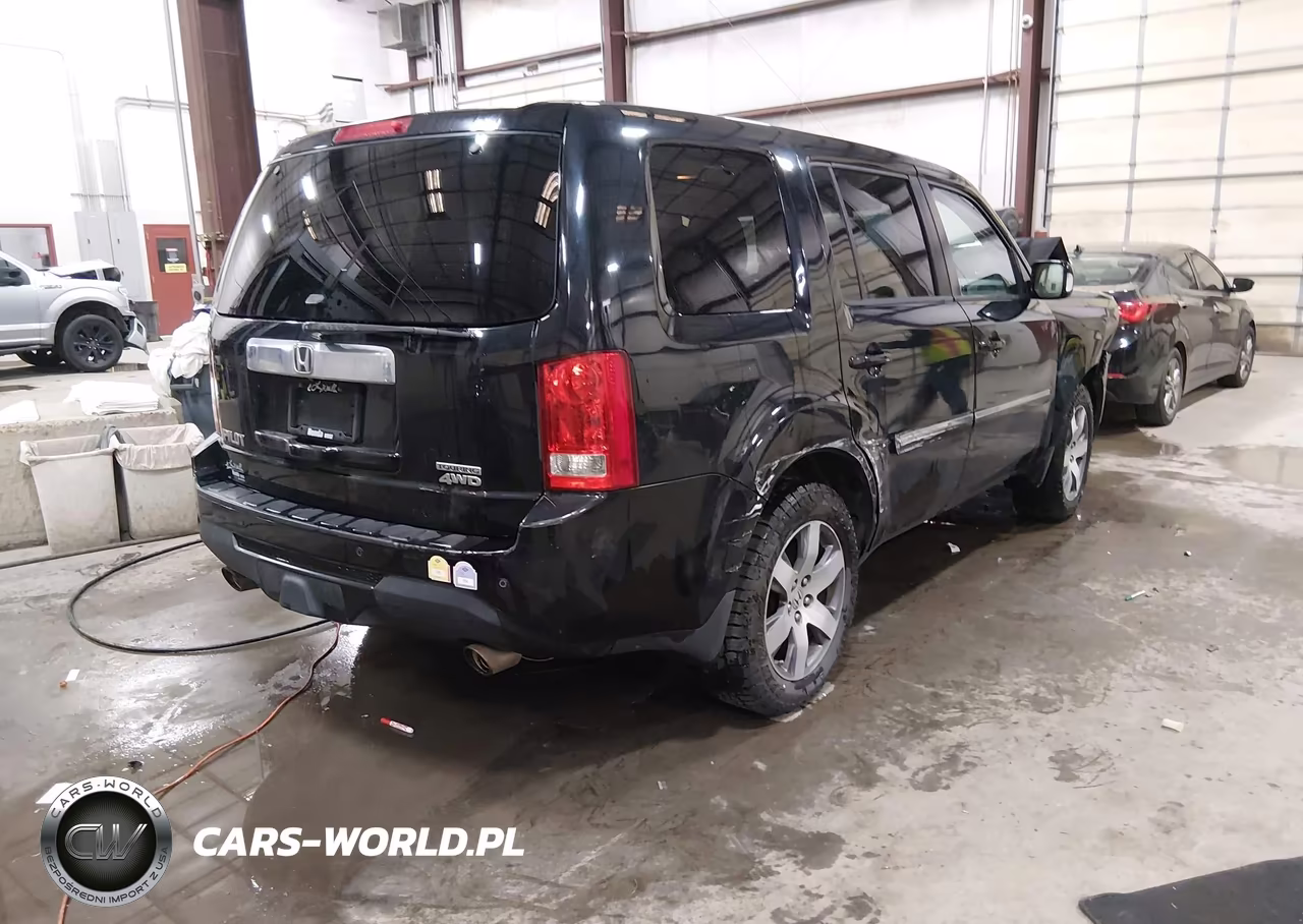 2013 Honda Pilot Touring VIN:5FNYF4H93DB062981 - 4
