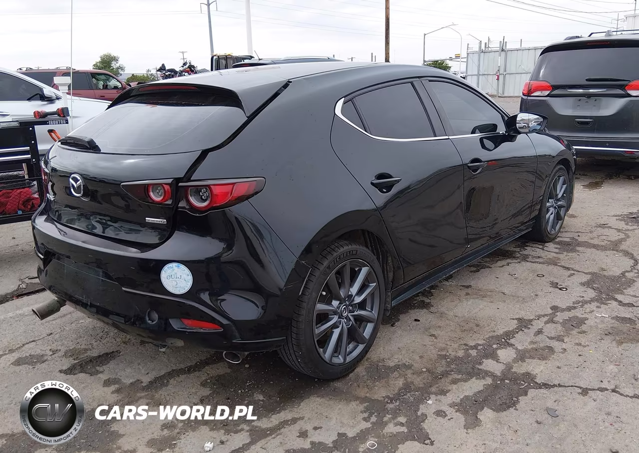 2021 Mazda Mazda3 Select VIN:JM1BPAKL1M1337102 - 4