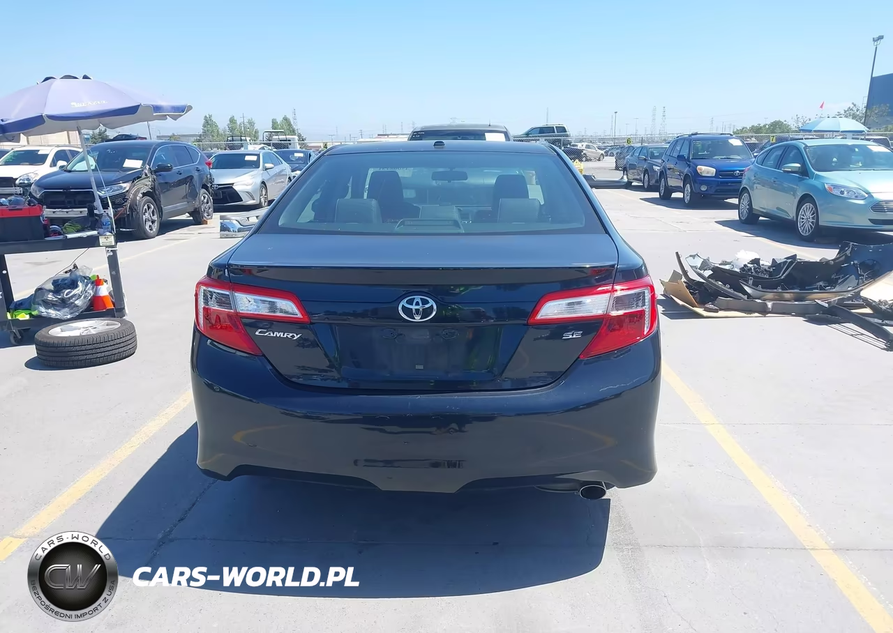 2012 Toyota Camry Se VIN:4T1BF1FK7CU177806 - 17