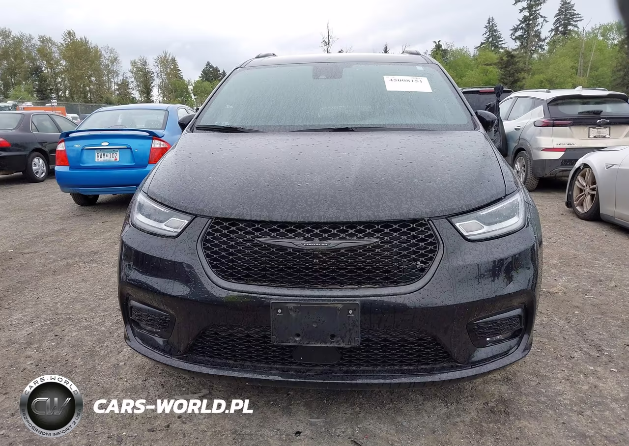 2021 Chrysler Pacifica Touring VIN:2C4RC1FG9MR529127 - 12