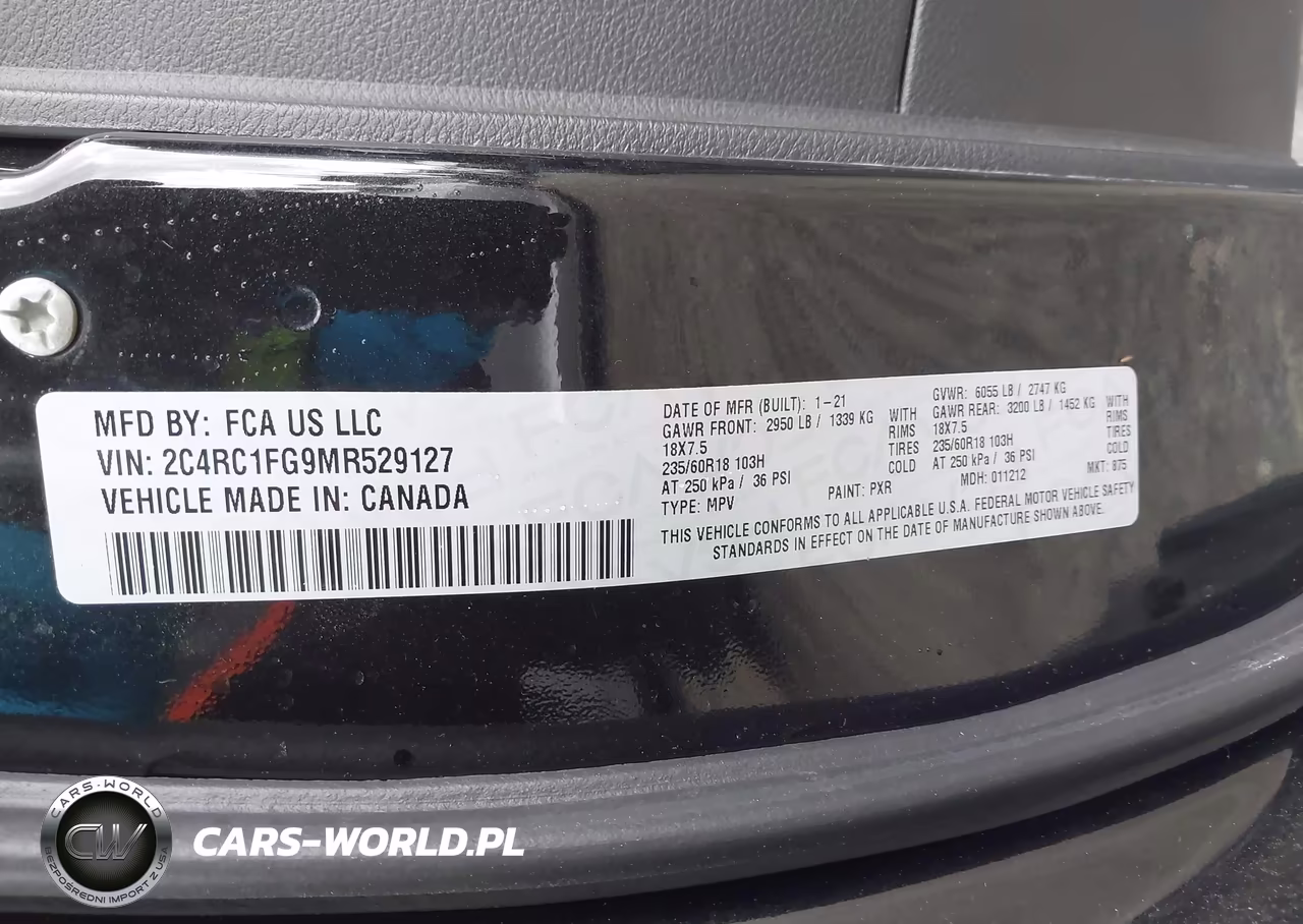 2021 Chrysler Pacifica Touring VIN:2C4RC1FG9MR529127 - 9