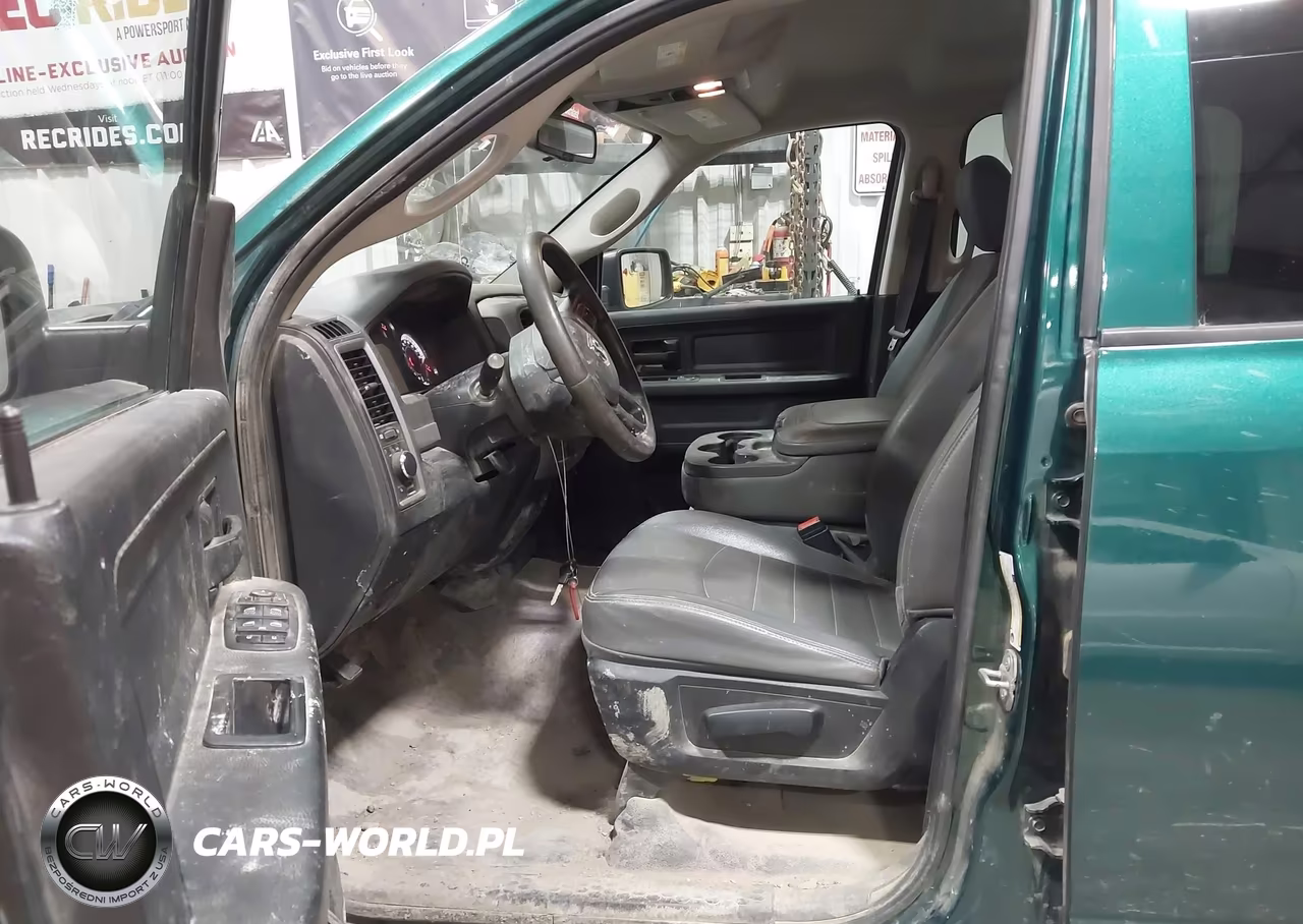 2020 Ram 1500 Classic Tradesman 4X4 5'7 Box VIN:3C6RR7KG8LG204682 - 5
