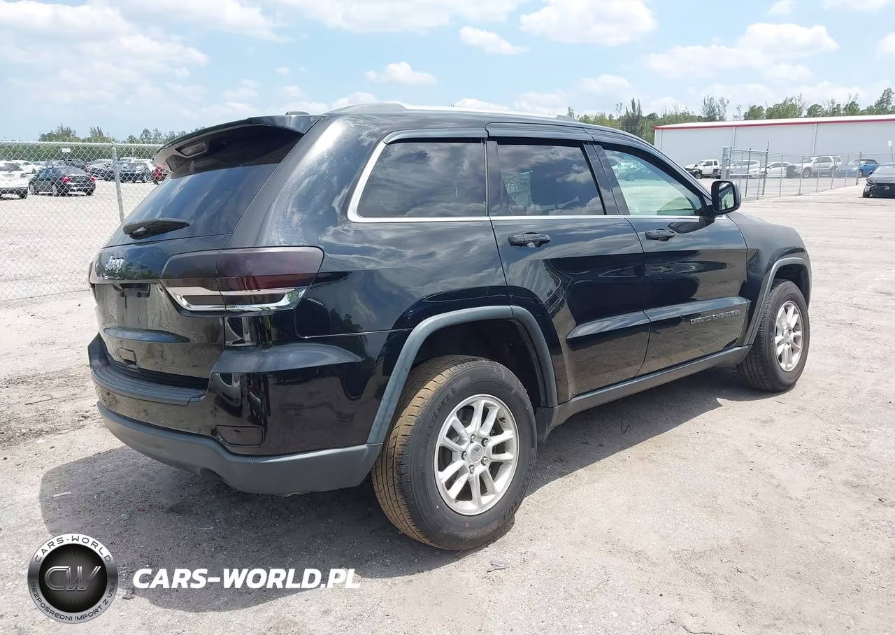 2018 Jeep Grand Cherokee Laredo E 4X2 VIN:1C4RJEAG6JC153298 - 4