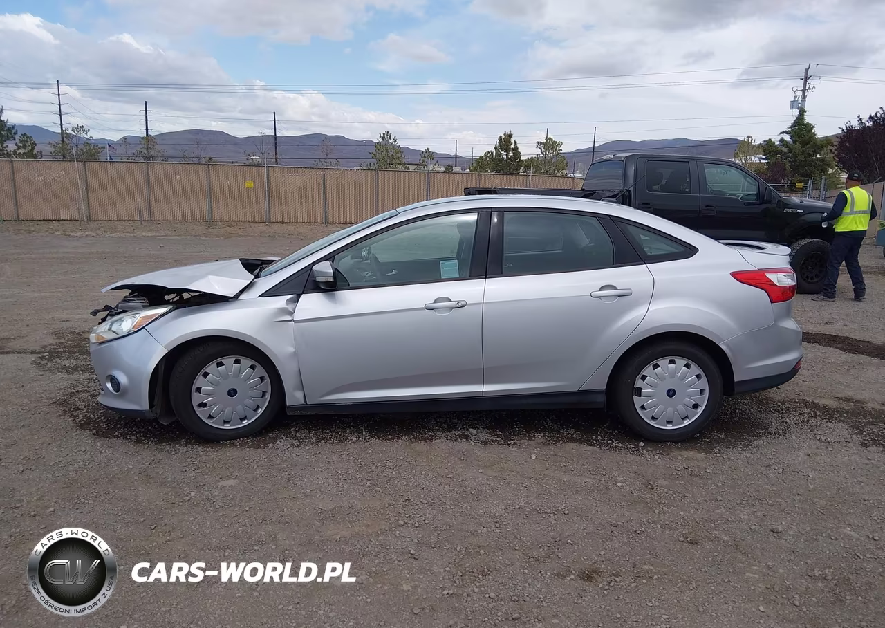 2014 Ford Focus Se VIN:1FADP3F28EL306141 - 14