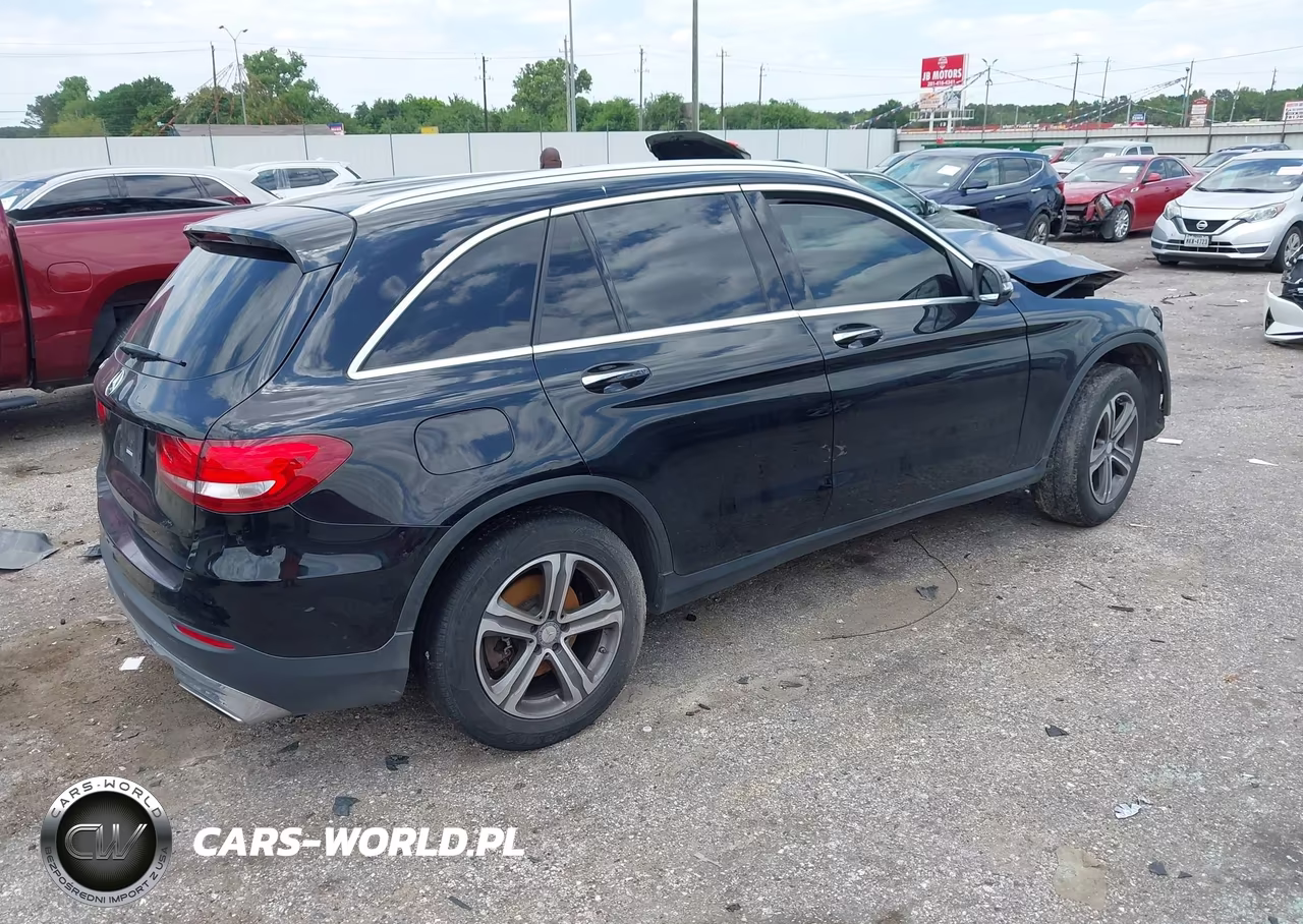 2017 Mercedes-Benz Glc 300 VIN:WDC0G4JBXHF139929 - 4