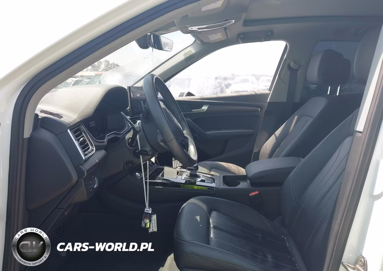 2023 Audi Q5 Premium Plus 45 Tfsi S Line Quattro VIN:WA1EAAFY6P2055292 - 5