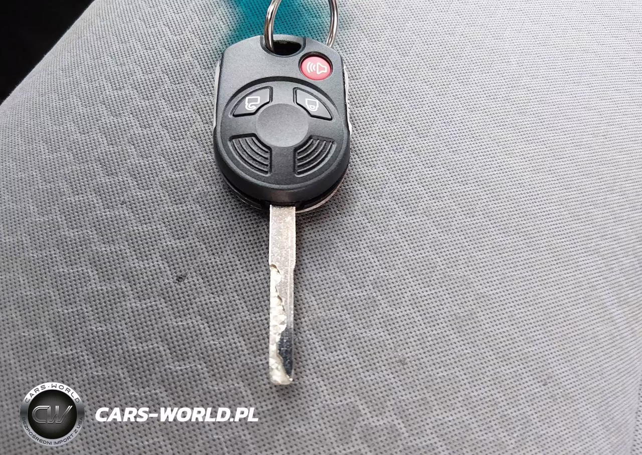 2018 Ford Escape Se VIN:1FMCU0GD7JUD61967 - 11