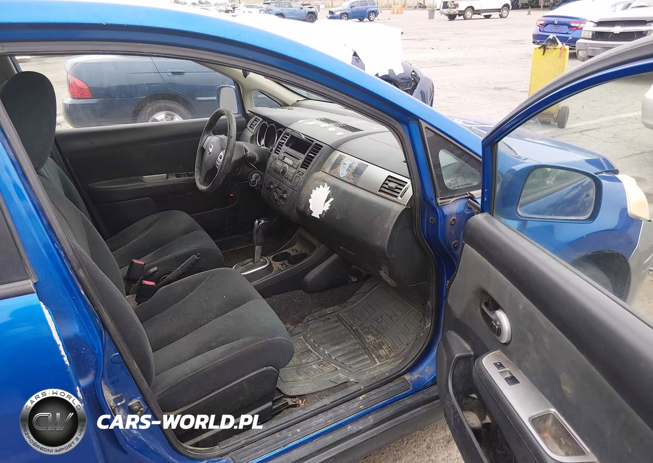 2011 Nissan Versa 1.8S VIN:3N1BC1CP3BL414736 - 5