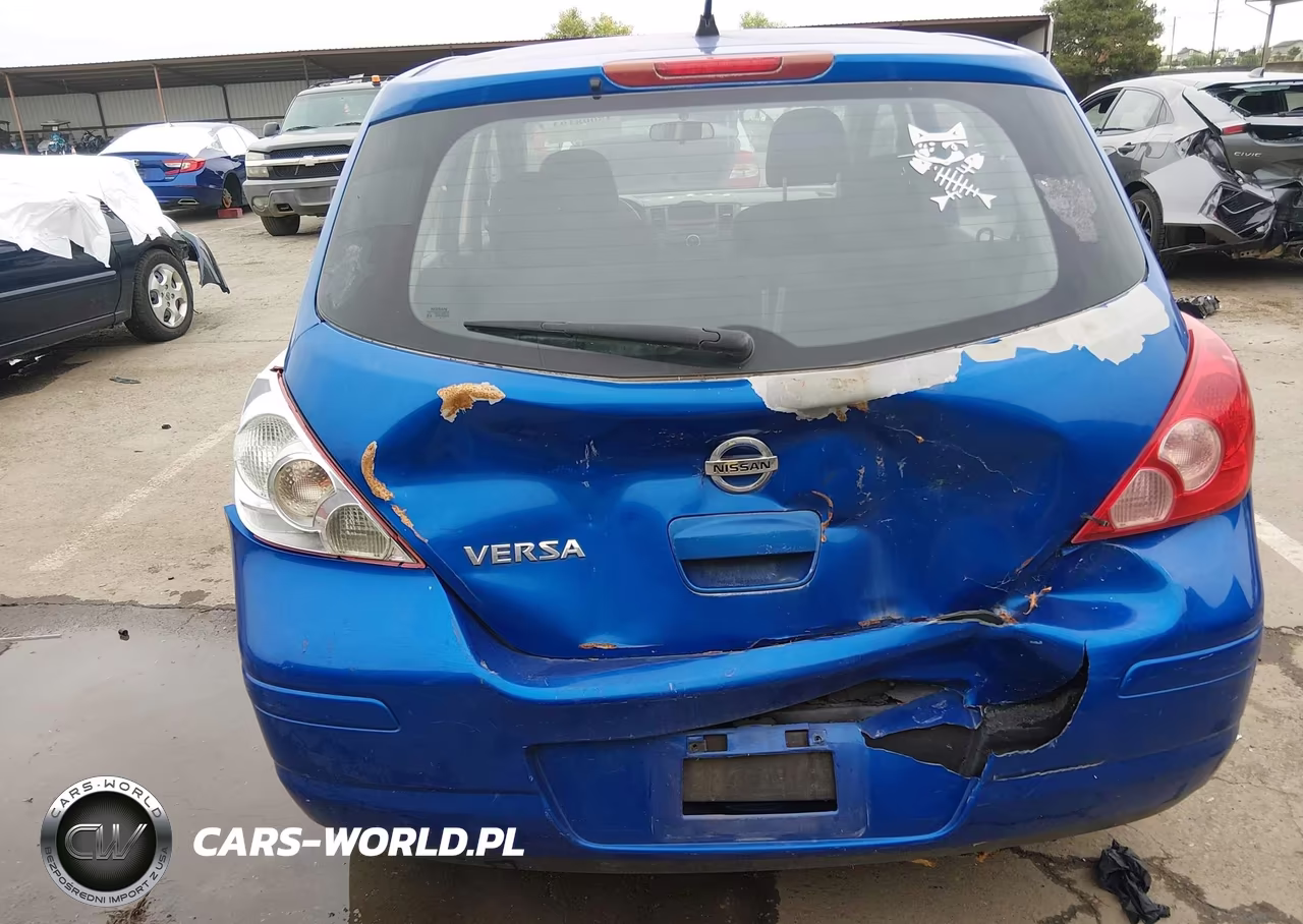 2011 Nissan Versa 1.8S VIN:3N1BC1CP3BL414736 - 6