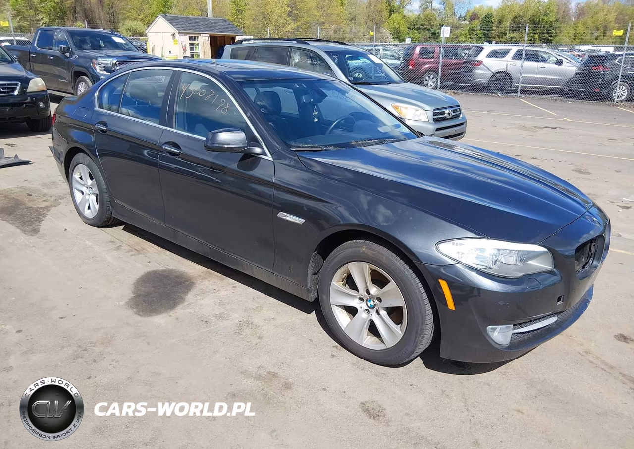 2013 BMW 528I xDrive – zdjęcie 1 z 16